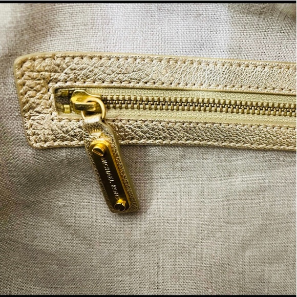 ✨Stunning Michael Kors Collection Leather and Straw Woven Shoulder Bag - Picture 6 of 11